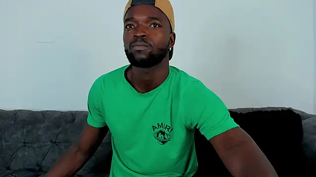 Snapshot of Dylan_Taylor chatting on 10.22.25 Dylan Taylor online show from 10.22.25