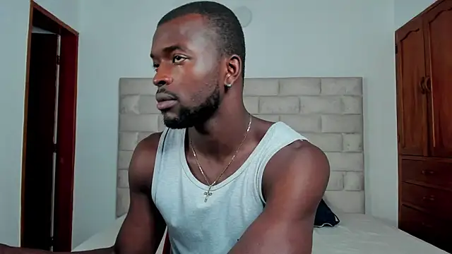 Snapshot of Dylan_Taylor chatting on 11.21.25 Dylan Taylor online show from 11.21.25