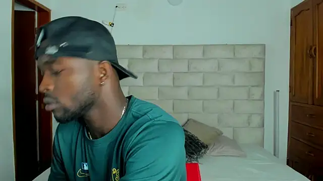 Dylan Taylor online show from 02.11.26