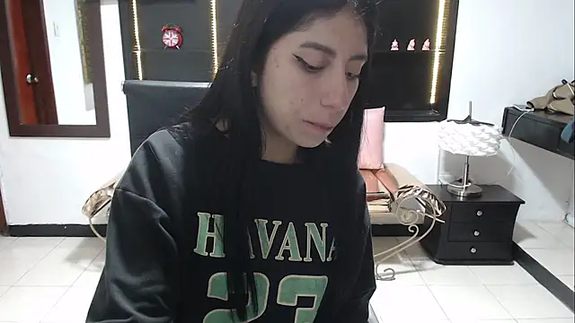 Angela Diaz  online show from 12.28.24