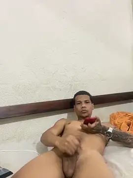 NovoRio online show from 12.05.24