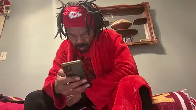 Snapshot of skarfosbabes69 chatting on 01.11.25 skarfosbabes69 online show from 01.11.25