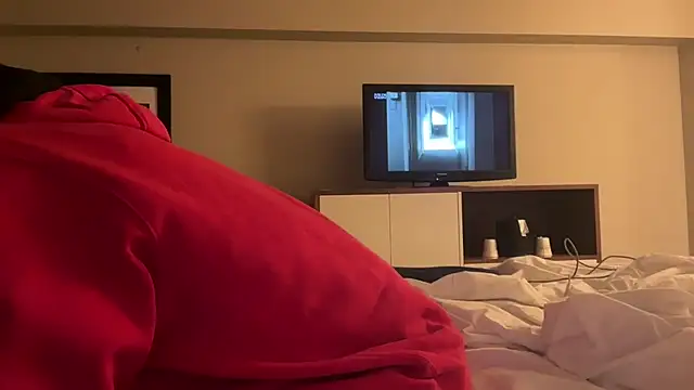 Snapshot of skarfosbabes69 chatting on 01.17.25 skarfosbabes69 online show from 01.17.25