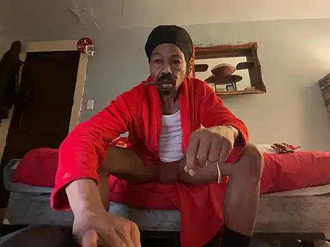 Snapshot of skarfosbabes69 chatting on 01.19.25 skarfosbabes69 online show from 01.19.25