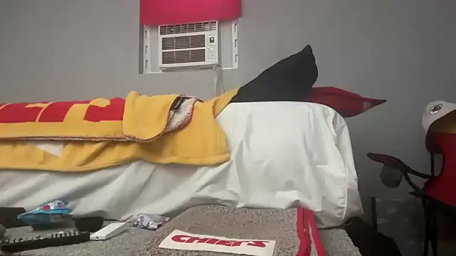 Snapshot of skarfosbabes69 chatting on 10.04.25 skarfosbabes69 online show from 10.04.25