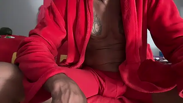 Snapshot of skarfosbabes69 chatting on 10.24.25 skarfosbabes69 online show from 10.24.25