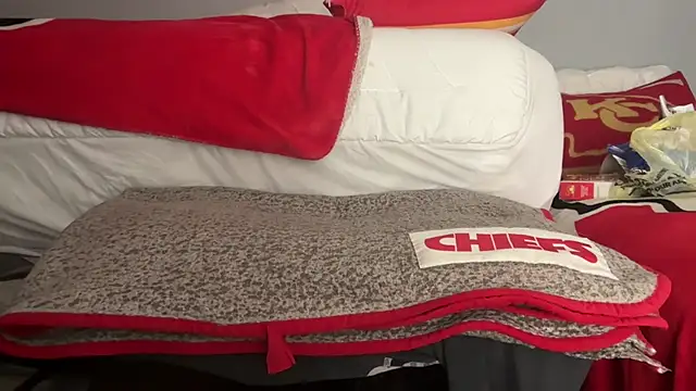 Snapshot of skarfosbabes69 chatting on 11.04.25 skarfosbabes69 online show from 11.04.25