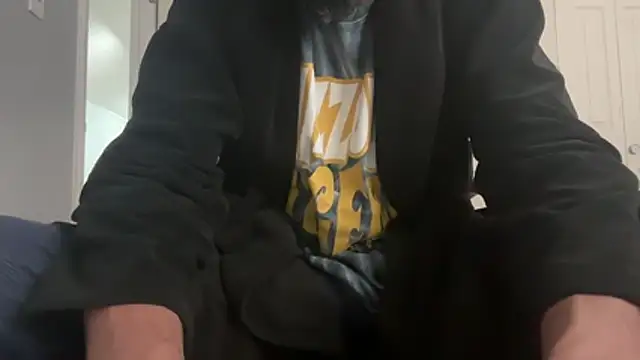 Snapshot of skarfosbabes69 chatting on 12.14.25 skarfosbabes69 online show from 12.14.25