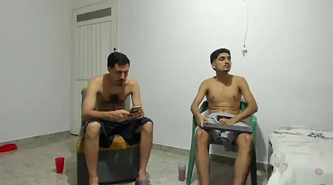 Snapshot of latin_bbc chatting on 12.24.24 latin bbc online show from 12.24.24