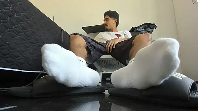 Snapshot of latin_bbc chatting on 01.14.26 latin bbc online show from 01.14.26