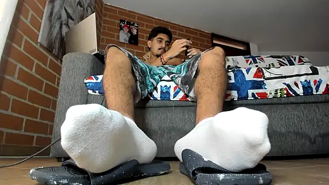 Snapshot of latin_bbc chatting on 03.22.26 latin bbc online show from 03.22.26