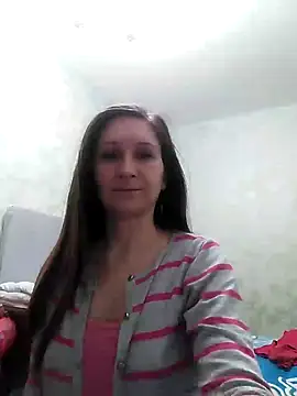 Snapshot of Princess284 chatting on 03.10.25 Princess284 online show from 03.10.25