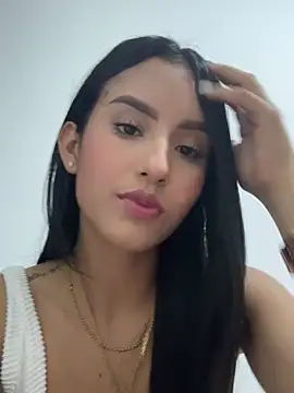  AmberSmithh online show from 12.13.24