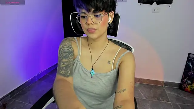 gooddess isis online show from 10.10.25