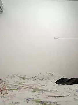 Maguii02248 online show from 02.28.25