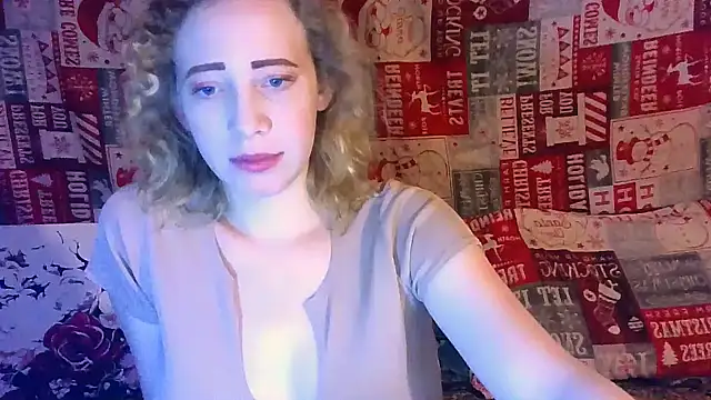 Snapshot of MelxMellie chatting on 02.26.25 MelxMellie online show from 02.26.25