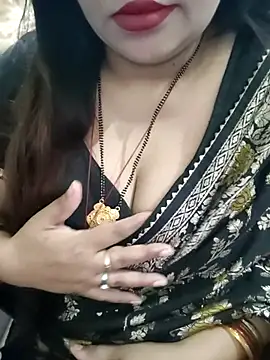 Snapshot of Mayuri77 chatting on 02.24.26 Mayuri77 online show from 02.24.26