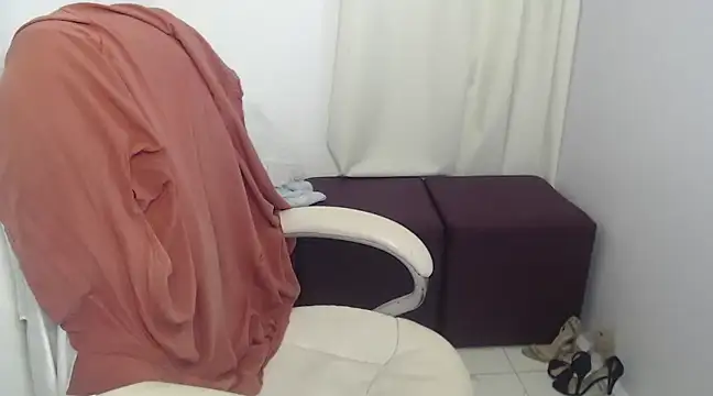 Xileny-Halliwey online show from 12.06.24