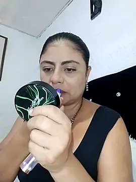 ElizabethWeil online show from 05.05.26