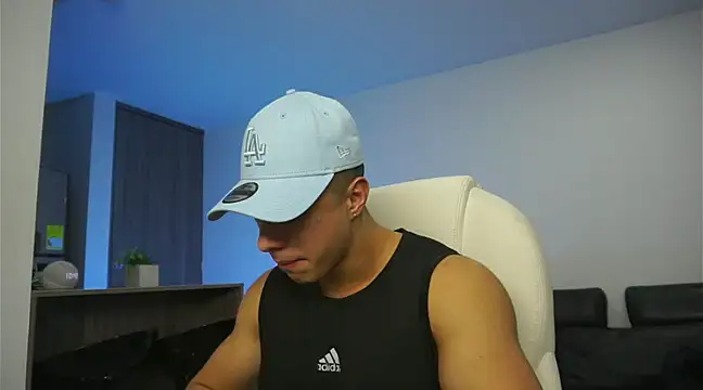 devin hunter1 online show from 12.06.24