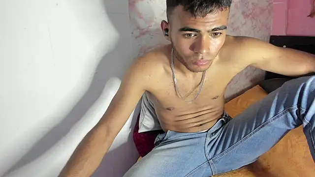 alessandro 2005 online show from 02.06.25