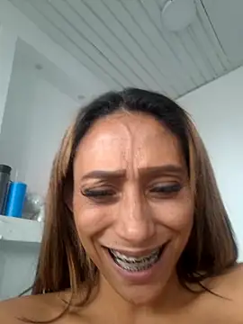 Snapshot of salome_drasin chatting on 11.01.25 salome drasin online show from 11.01.25