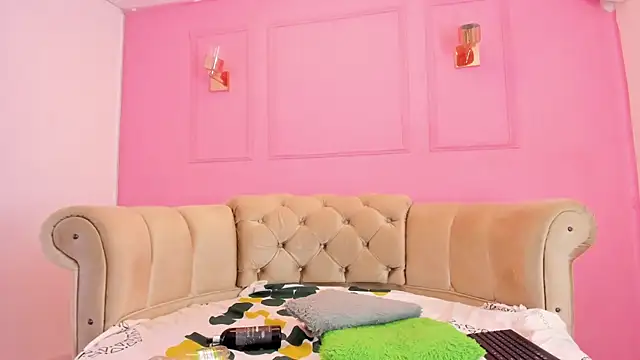 briannaduque online show from 01.11.25