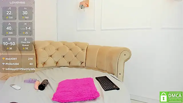 briannaduque online show from 01.28.25