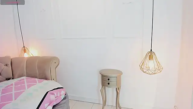 briannaduque online show from 03.21.25