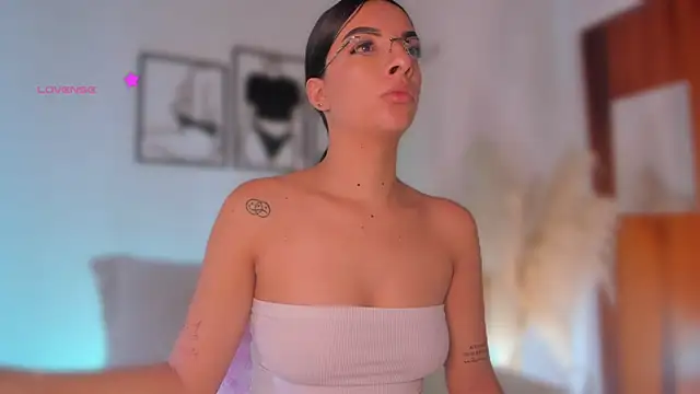 777AylinZ online show from 04.23.26