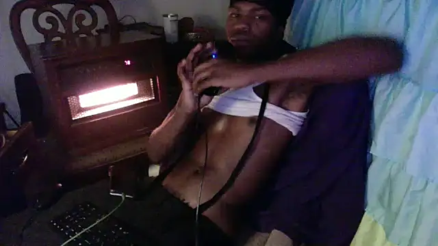 Snapshot of BullHorse23LIVE chatting on 12.06.24 BullHorse23LIVE online show from 12.06.24