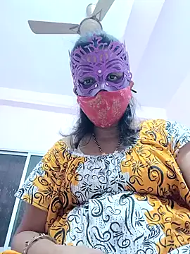 Snapshot of Cute-manisha chatting on 01.16.25 Cute-manisha online show from 01.16.25