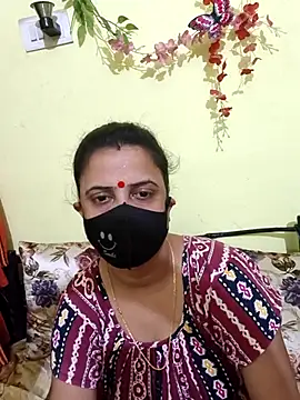 Snapshot of Cute-manisha chatting on 02.28.25 Cute-manisha online show from 02.28.25