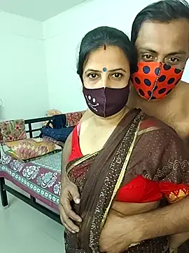 Snapshot of Cute-manisha chatting on 11.09.25 Cute-manisha online show from 11.09.25