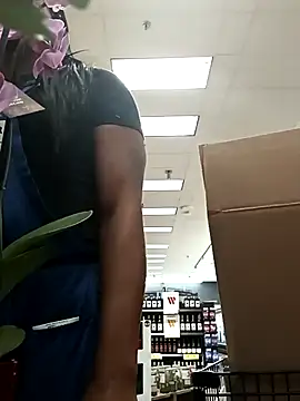 Snapshot of kobrashekyng chatting on 11.15.25 kobrashekyng online show from 11.15.25