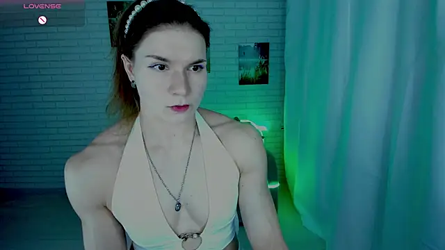 Lisa Ray online show from 04.04.26