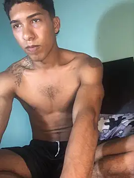 Snapshot of maximo_vega_newv chatting on 01.20.25 maximo vega newv online show from 01.20.25