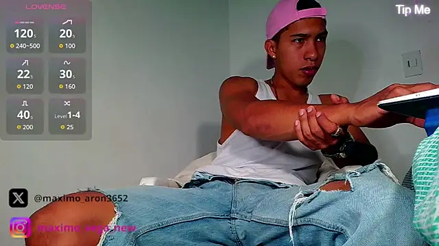 Snapshot of maximo_vega_newv chatting on 09.08.25 maximo vega newv online show from 09.08.25