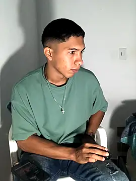 Snapshot of maximo_vega_newv chatting on 11.23.25 maximo vega newv online show from 11.23.25