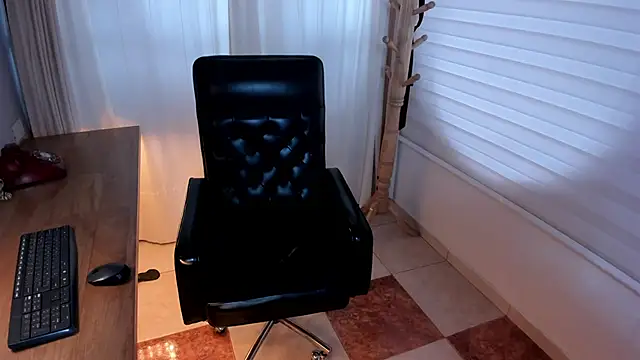 Pamela Johnsonn online show from 02.18.26