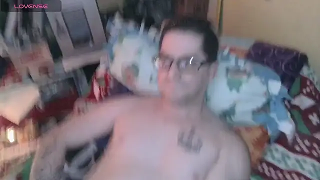 Snapshot of AryanJCole666 chatting on 12.19.24 AryanJCole666 online show from 12.19.24