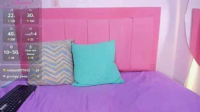 amandalee01 online show from 03.18.25