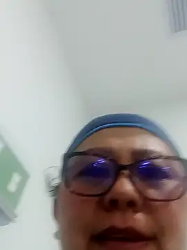 Darly Gomez online show from 02.26.25