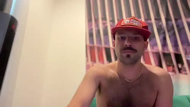 Snapshot of 69woodinson chatting on 02.13.25 69woodinson online show from 02.13.25