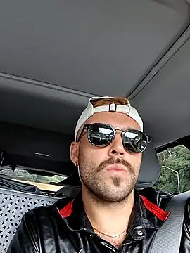 Snapshot of 69woodinson chatting on 09.23.25 69woodinson online show from 09.23.25