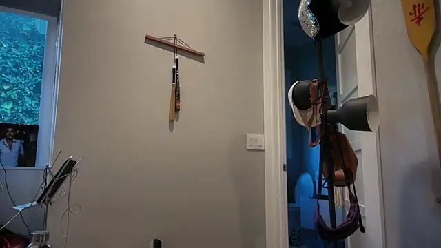 Snapshot of 69woodinson chatting on 10.28.25 69woodinson online show from 10.28.25