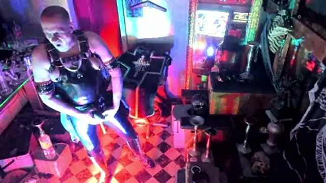 Snapshot of BULGEDEMON chatting on 01.18.26 BULGEDEMON online show from 01.18.26