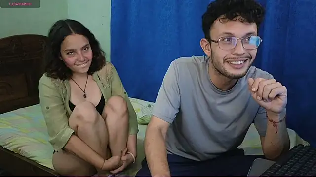 YuKinaHentaiI online show from 12.14.24