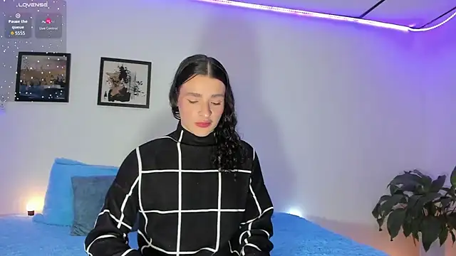 elafranco  online show from 12.22.25