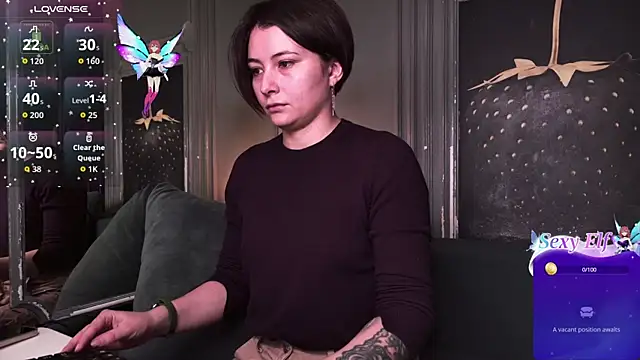 Ishtar Divine online show from 04.04.26